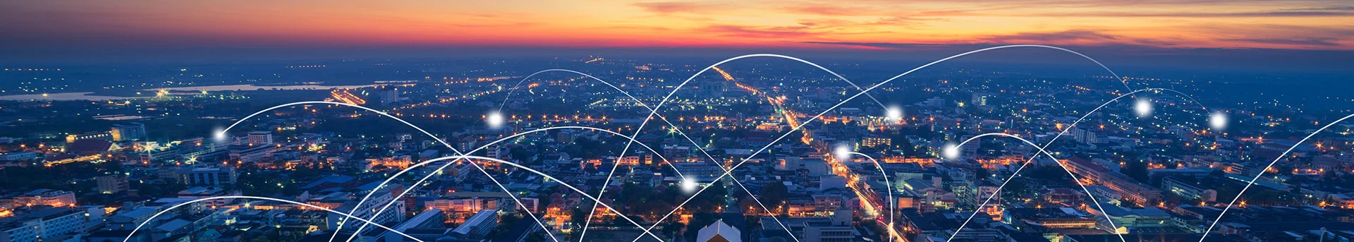 Vue aérienne en début de nuit